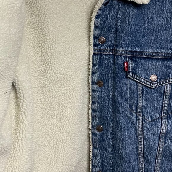 Levi's DENIM FAUX FUR LINED TRUCKER JACKET Size XL - Picture 7 of 10